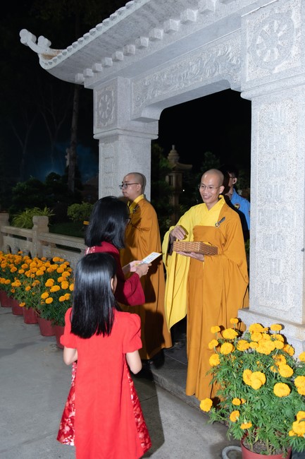 Đêm giao thừa chào đón năm Giáp Thìn