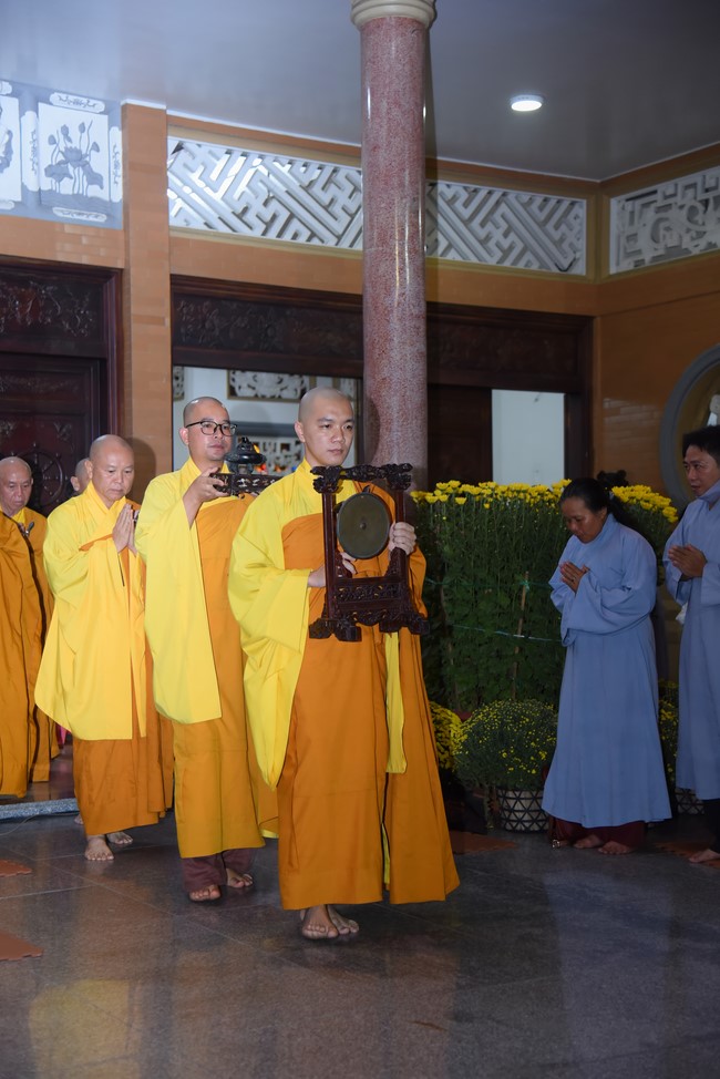 Đêm giao thừa chào đón năm Giáp Thìn