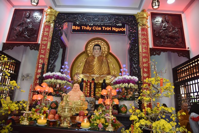 Hành hương thập tự đầu xuân Giáp Thìn