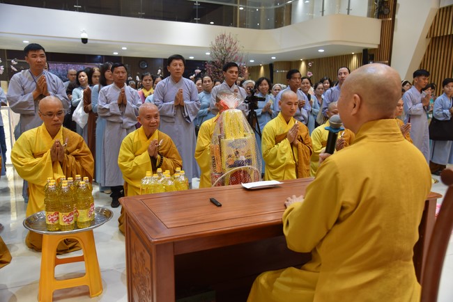 Hành hương thập tự đầu xuân Giáp Thìn