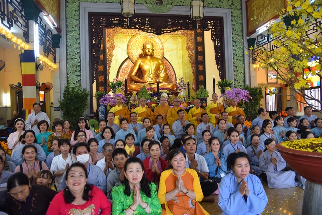 Hành hương thập tự đầu xuân Giáp Thìn