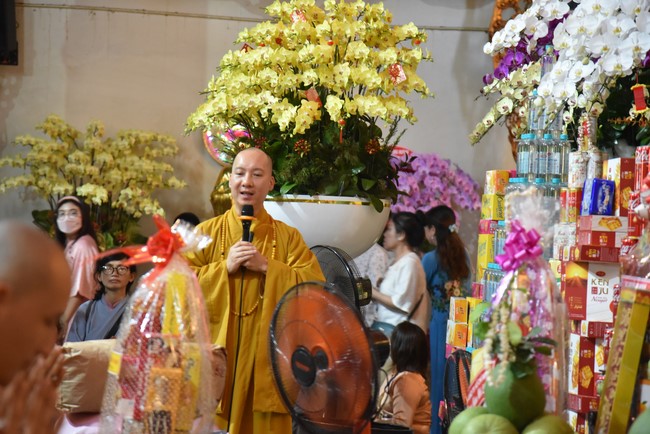Hành hương thập tự đầu xuân Giáp Thìn
