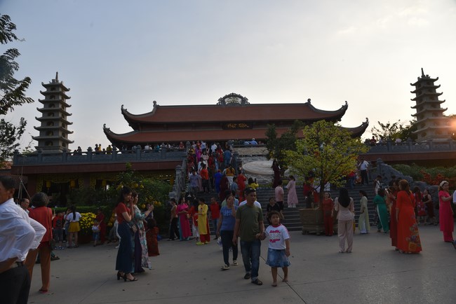Hành hương thập tự đầu xuân Giáp Thìn