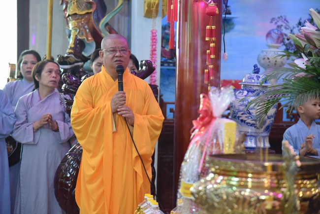Hành hương thập tự đầu xuân Giáp Thìn