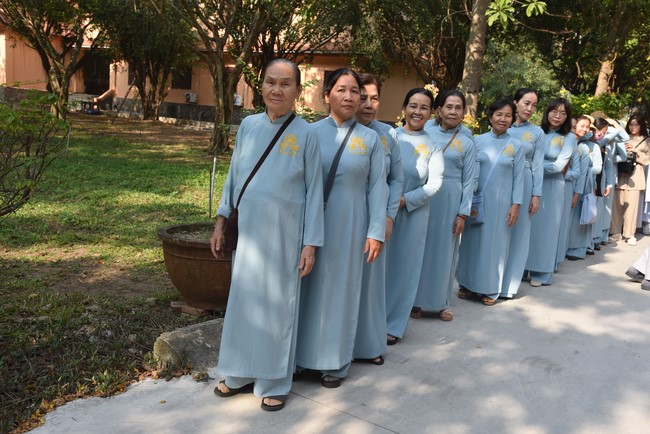 Hành hương thập tự đầu xuân Giáp Thìn