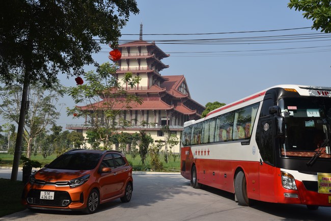 Hành hương thập tự đầu xuân Giáp Thìn
