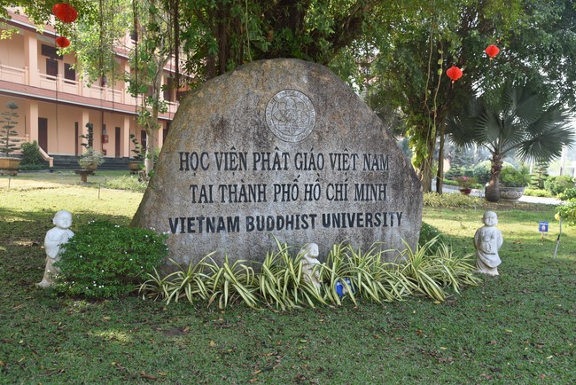 Hành hương thập tự đầu xuân Giáp Thìn