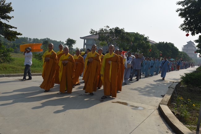 Hành hương thập tự đầu xuân Giáp Thìn