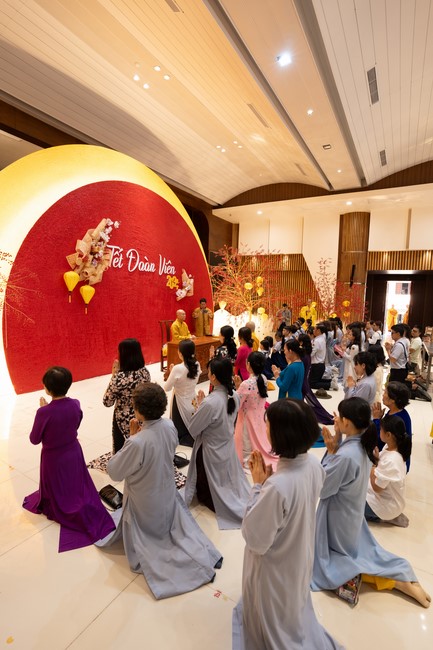 Series of photos on the 3rd day of Lunar New Year