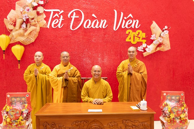 Series of photos on the 3rd day of Lunar New Year