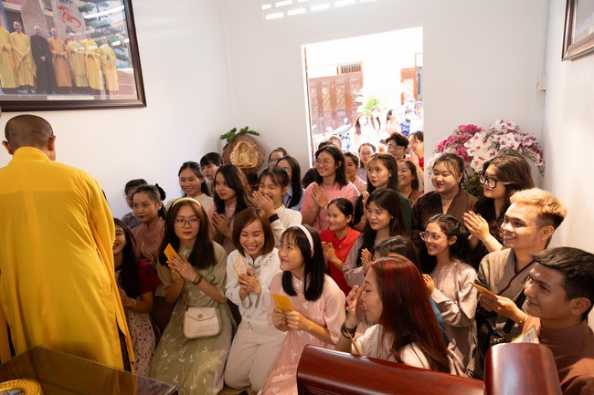 Series of photos on the 3rd day of Lunar New Year