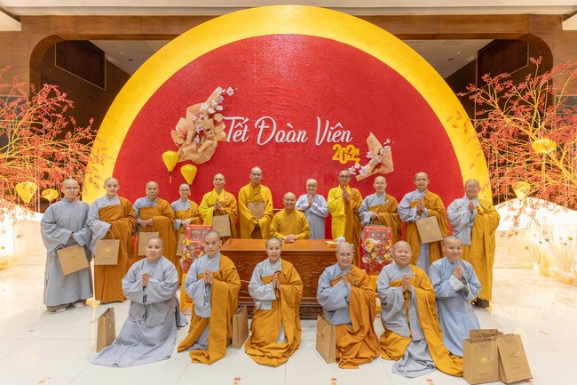 Series of photos on the 3rd day of Lunar New Year