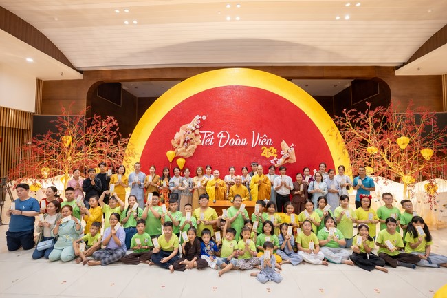 Series of photos on the 3rd day of Lunar New Year