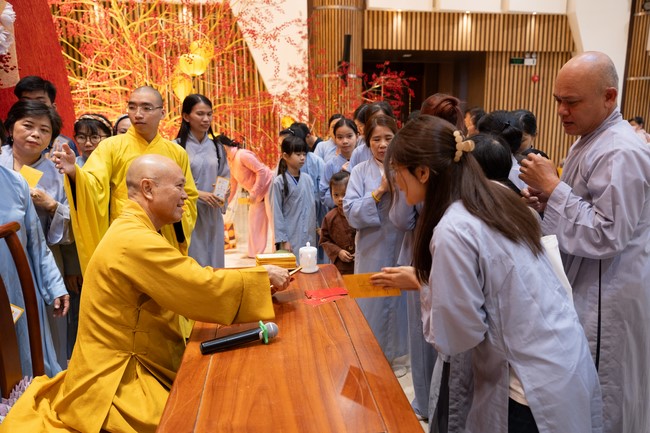 Series of photos on the 3rd day of Lunar New Year