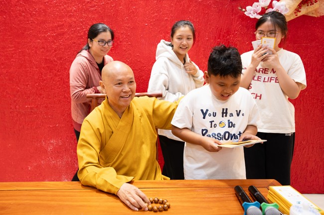 Series of photos on the 3rd day of Lunar New Year