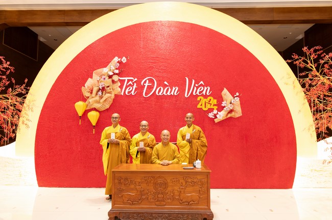 Series of photos on the 3rd day of Lunar New Year