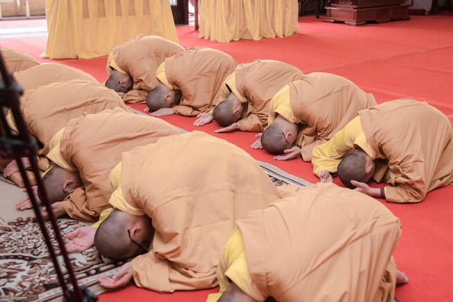 Viếng tang lễ cố Trưởng lão Hòa Thượng Thích Hiển Tu