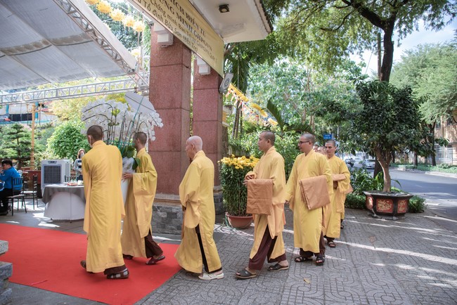 Viếng tang lễ cố Trưởng lão Hòa Thượng Thích Hiển Tu