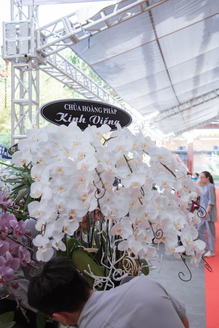 Viếng tang lễ cố Trưởng lão Hòa Thượng Thích Hiển Tu