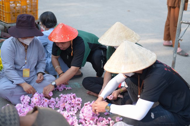 Preparation Activities to Welcome Year of the Dragon (part 2)