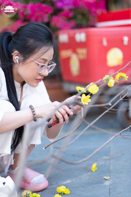 Preparation Activities to Welcome Year of the Dragon (part 2)