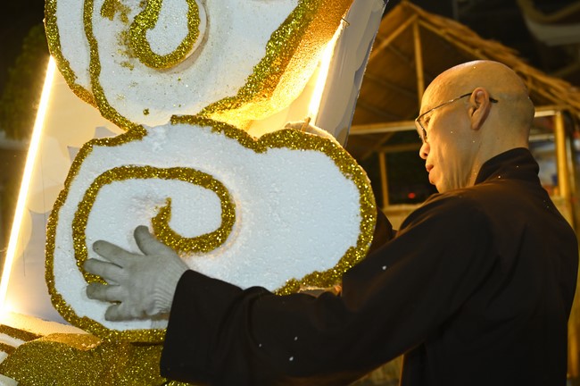 Preparation Activities to Welcome Year of the Dragon (part 2)