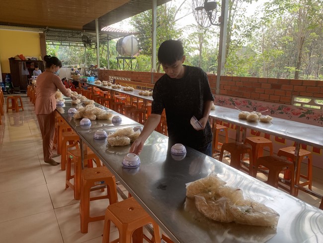 One-Day Peaceful Retreat in the ending of the Cat year at Suoi Phap Pagoda