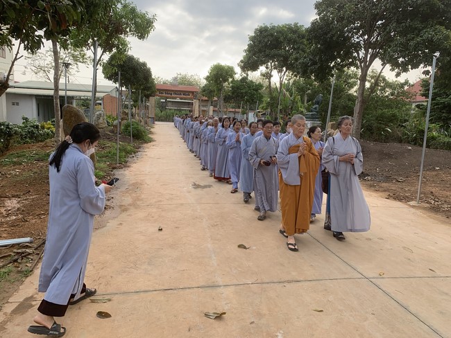 One-Day Peaceful Retreat in the ending of the Cat year at Suoi Phap Pagoda