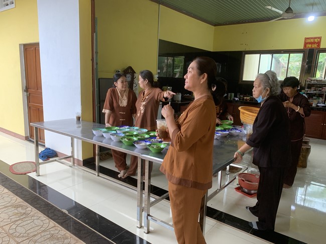 One-Day Peaceful Retreat in the ending of the Cat year at Suoi Phap Pagoda