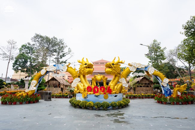 Hoàn tất mô hình đón xuân Giáp Thìn