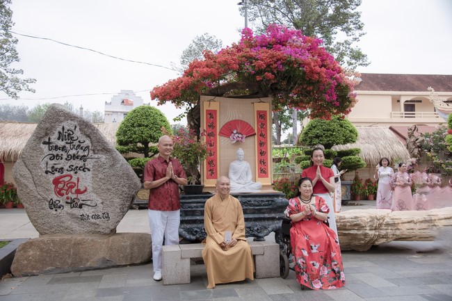 Sightseeing in Spring 2024