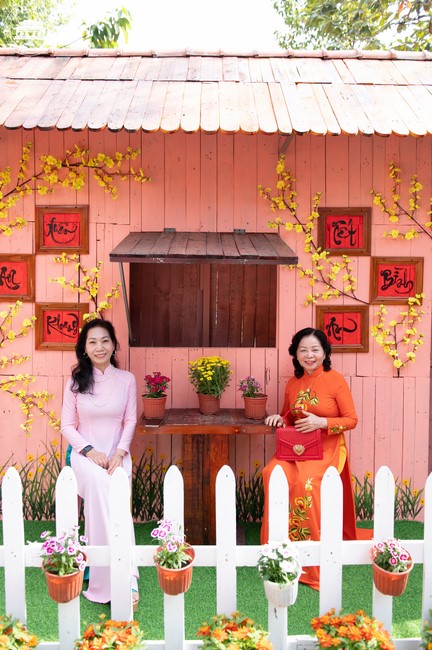 Sightseeing in Spring 2024