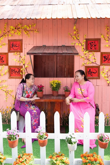 Sightseeing in Spring 2024