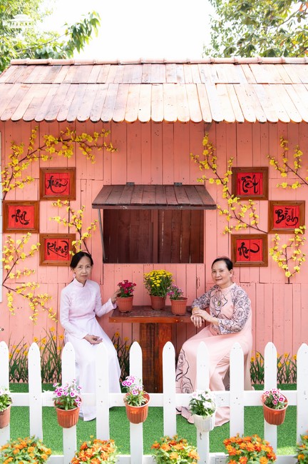 Sightseeing in Spring 2024