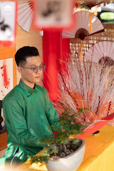 Sightseeing in Spring 2024