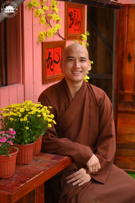 Welcome the Spring beside the Master