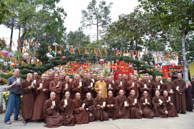 Welcome the Spring beside the Master