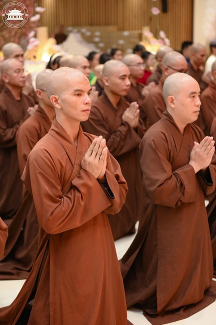 Welcome the Spring beside the Master