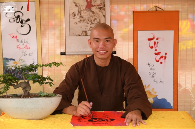 Welcome the Spring beside the Master