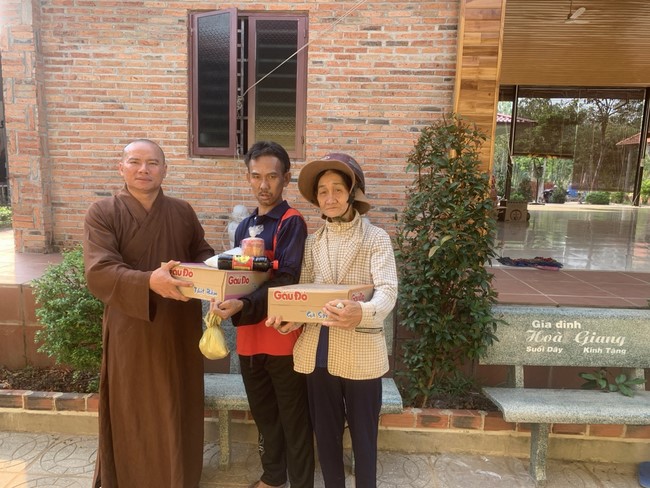 Chùa Suối Pháp - Tây Ninh: Hoàn thiện mô hình tiểu cảnh đón xuân Giáp Thìn