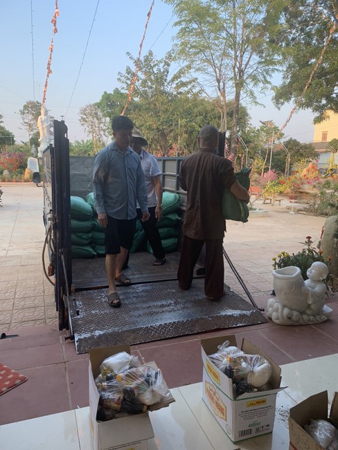 Chùa Suối Pháp - Tây Ninh: Hoàn thiện mô hình tiểu cảnh đón xuân Giáp Thìn