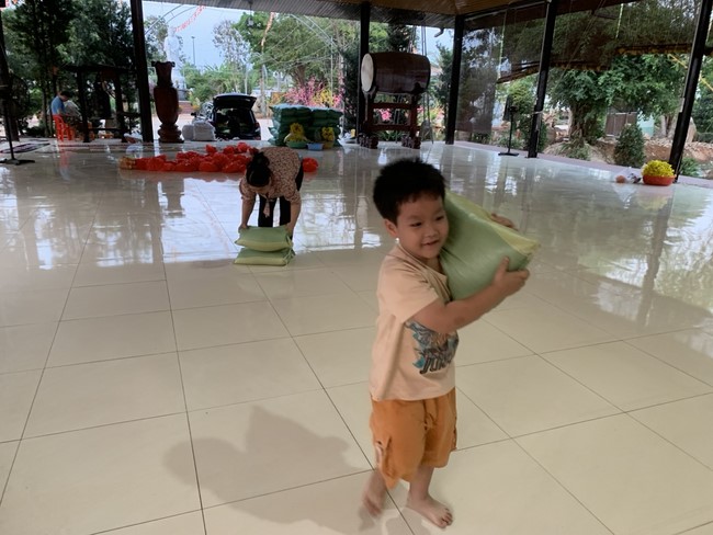 Chùa Suối Pháp - Tây Ninh: Hoàn thiện mô hình tiểu cảnh đón xuân Giáp Thìn