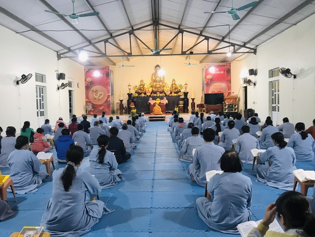 Repentant Ceremony on Jan. 29th, Year of the Dragon at Dong Cao pagoda, Thanh Hoa