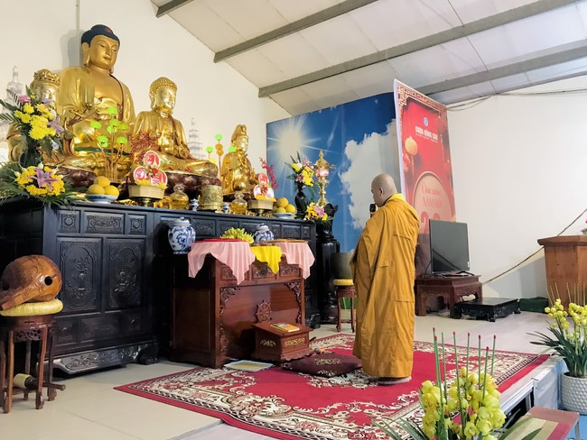 Repentant Ceremony on Jan. 29th, Year of the Dragon at Dong Cao pagoda, Thanh Hoa