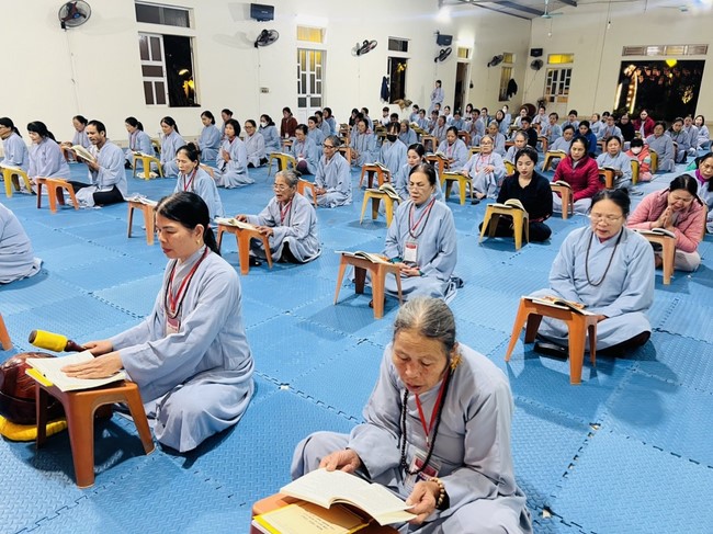 Repentant Ceremony on Jan. 29th, Year of the Dragon at Dong Cao pagoda, Thanh Hoa
