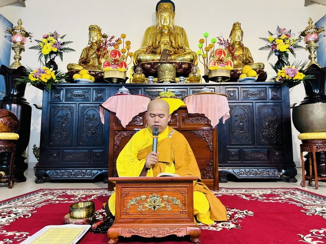 Repentant Ceremony on Jan. 29th, Year of the Dragon at Dong Cao pagoda, Thanh Hoa