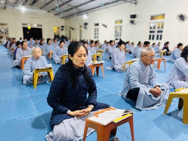 Repentant Ceremony on Jan. 29th, Year of the Dragon at Dong Cao pagoda, Thanh Hoa