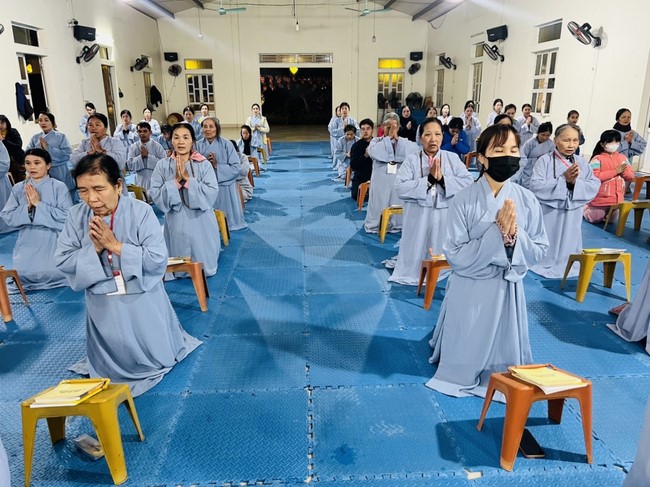 Repentant Ceremony on Jan. 29th, Year of the Dragon at Dong Cao pagoda, Thanh Hoa