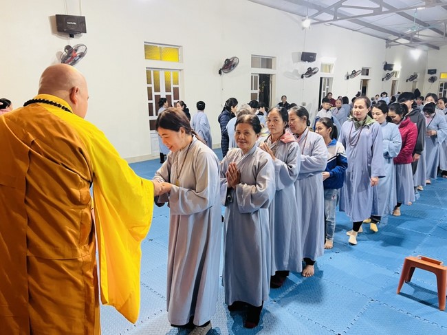 Repentant Ceremony on Jan. 29th, Year of the Dragon at Dong Cao pagoda, Thanh Hoa