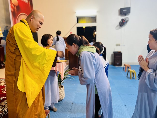 Repentant Ceremony on Jan. 29th, Year of the Dragon at Dong Cao pagoda, Thanh Hoa